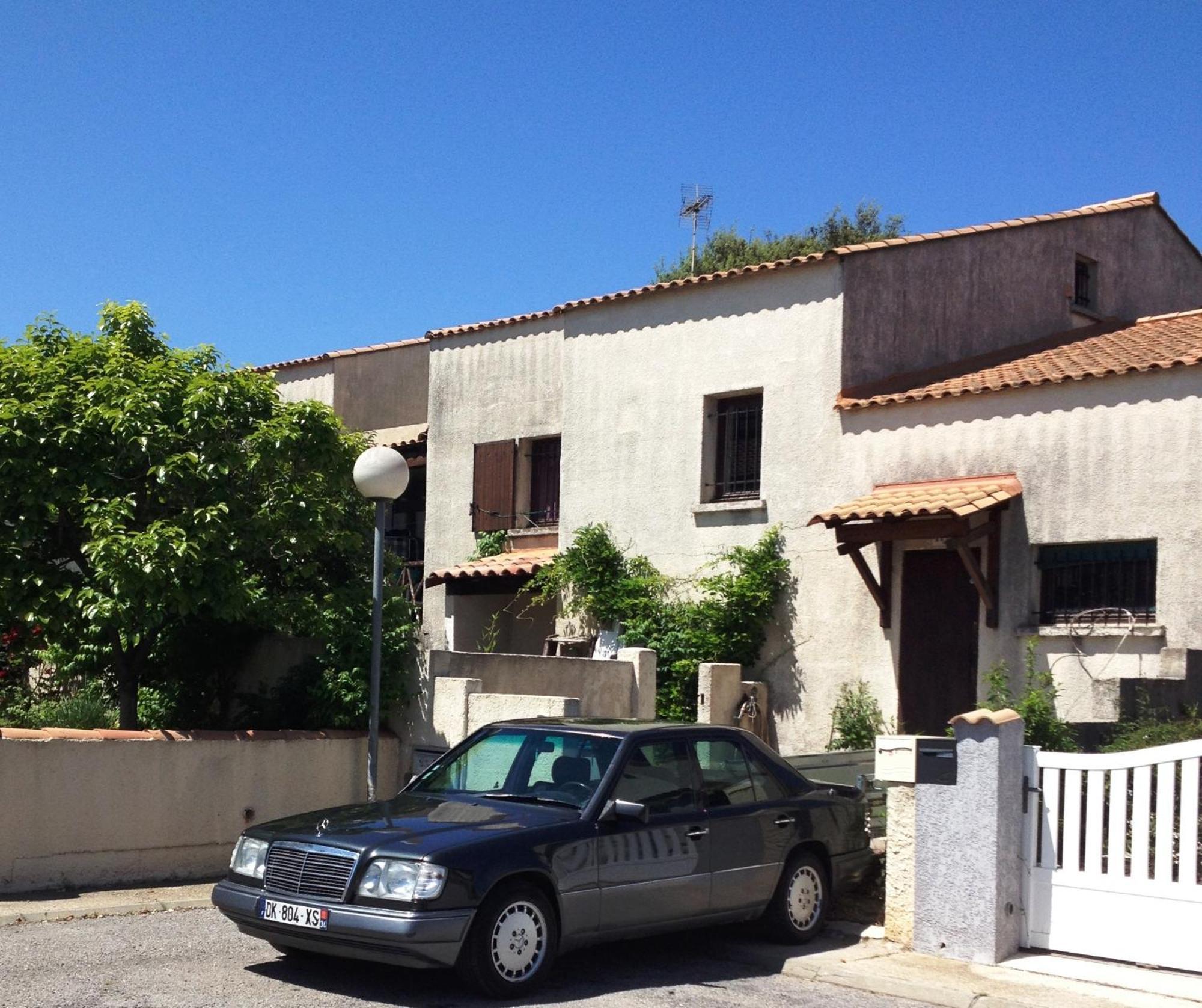 Chambre, Terrasse Et Piscine De L'Impasse Du Pressoir Le Crès Buitenkant foto